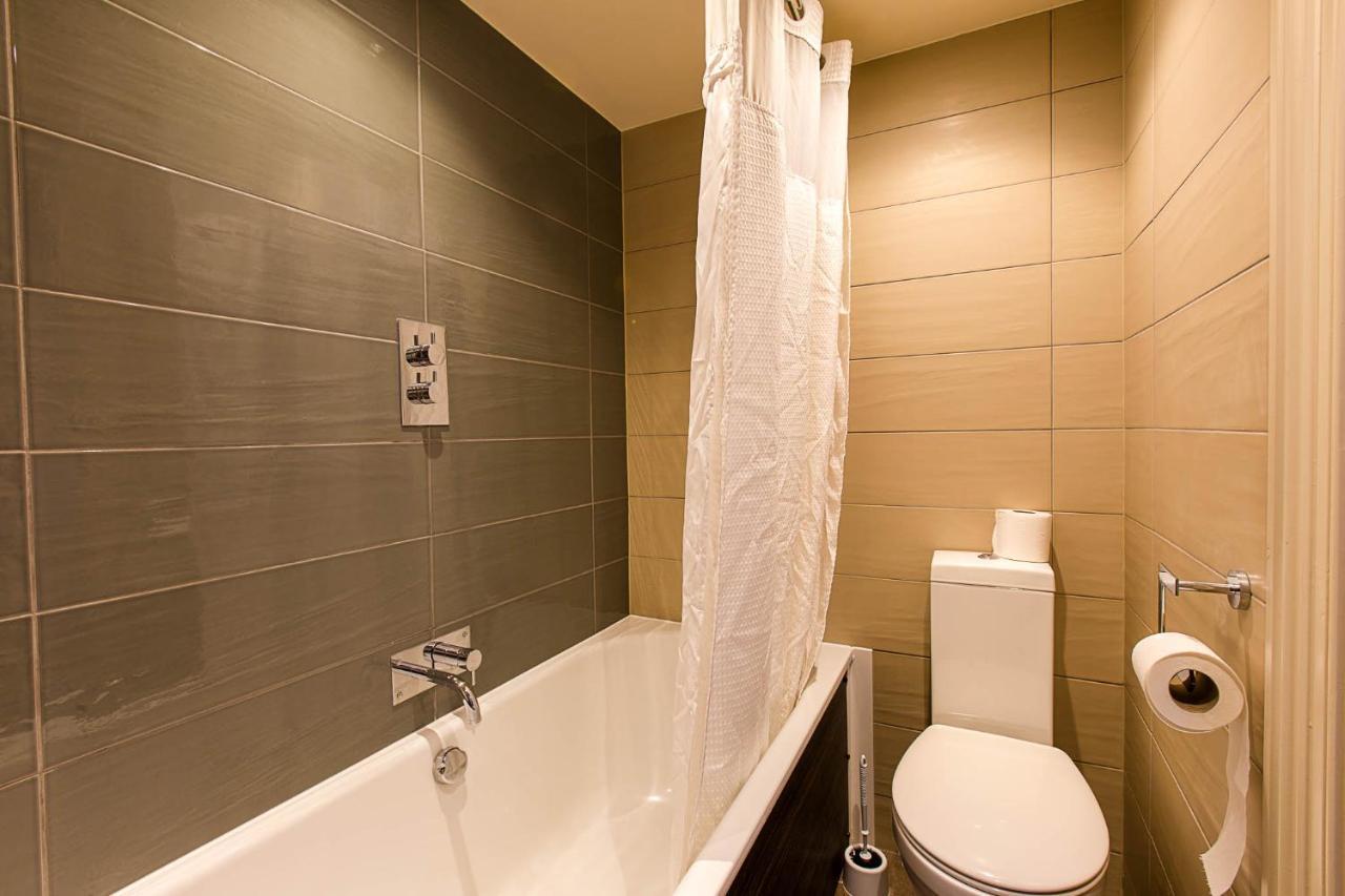 Maltsters Hotel Cardiff Bagian luar foto